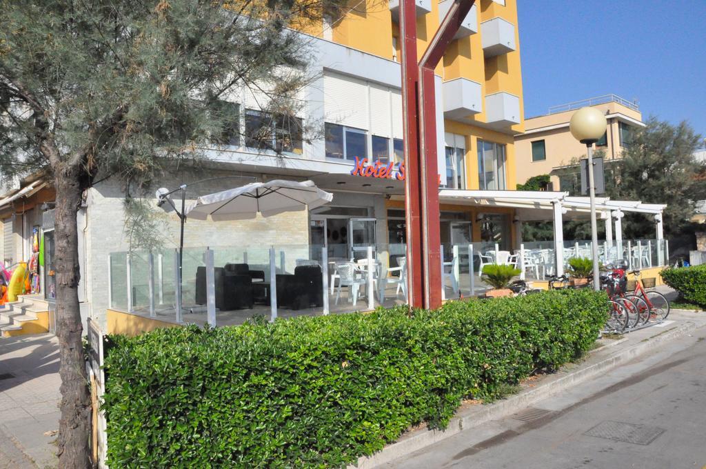 Hotel Sirena Senigallia Exterior foto